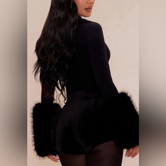 Pamela Baddie Fur Top - Picture 8 of 8